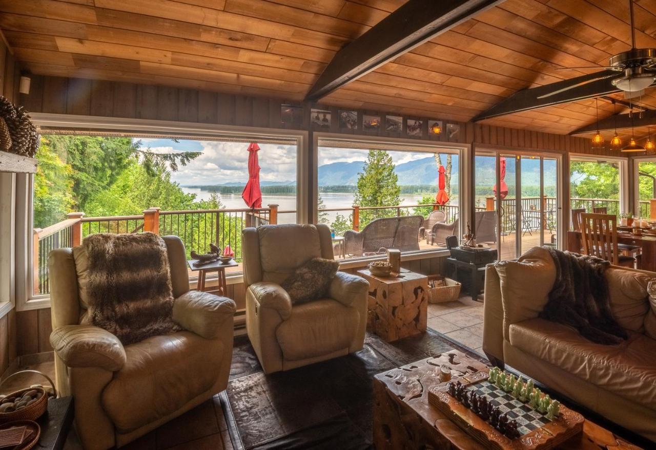 The Fraser River'S Edge B&B Lodge Chilliwack Exterior photo